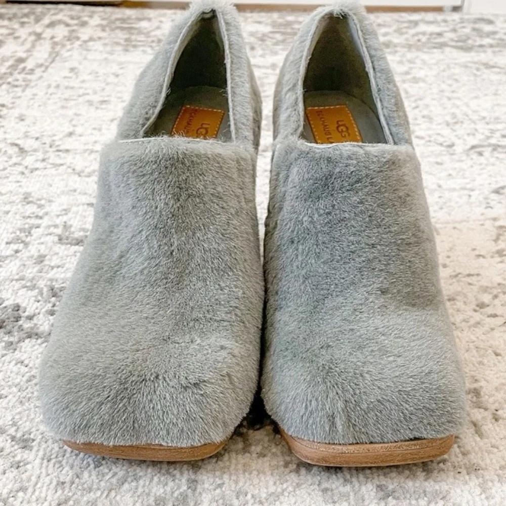 NWT UGG + ECKHAUS LATTA “Court Not” Gray/blue Shearling Shoes heels clogs - Picture 4 of 13